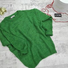 Женский вязаный свитер с пупырышками