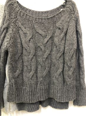 Женский свитер крупная вязка